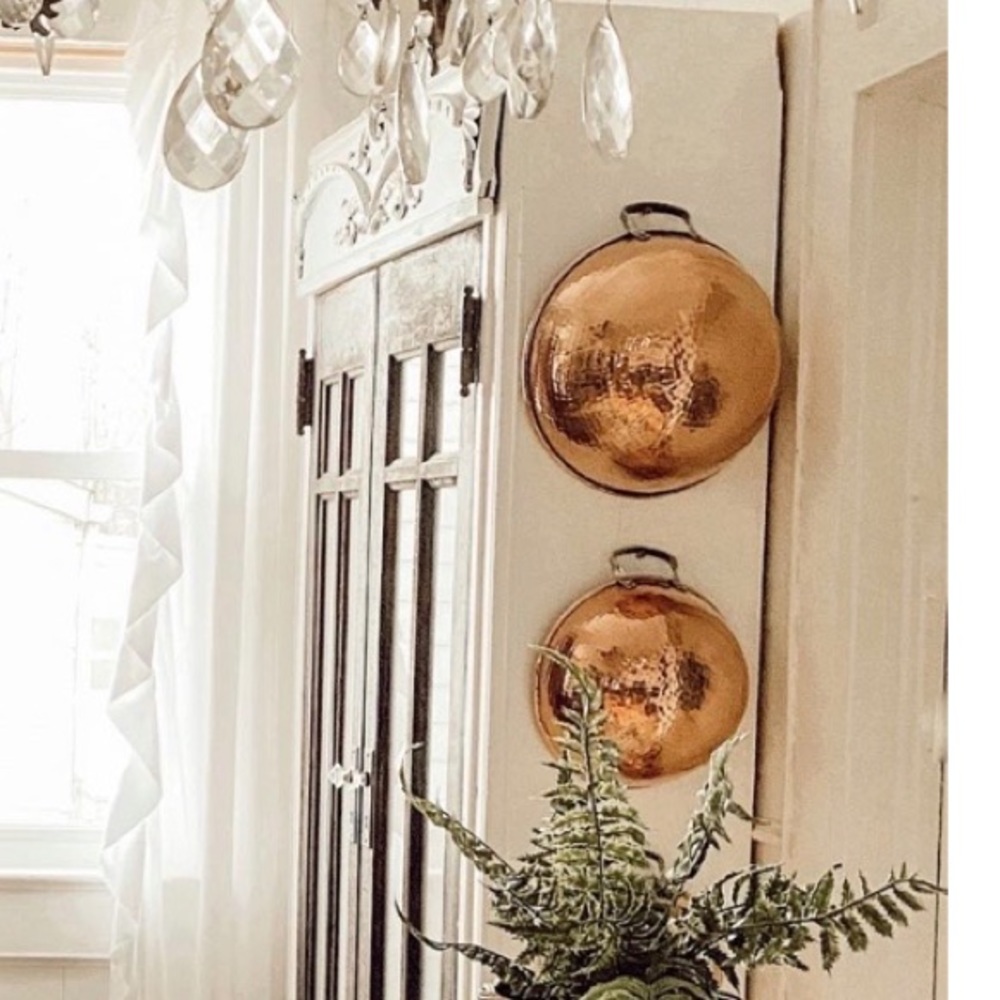 Beautiful Decorative Copper colored bowls